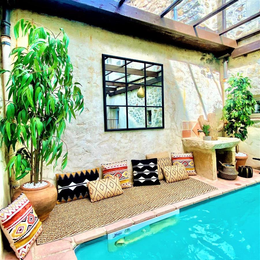 Gite De Groupe 9Ch Ou 3 Gites Independants De 3Ch - Patio Et Piscine Interieure Chauffee Toute L'Annee Vallon-Pont-dʼArc Exterior foto