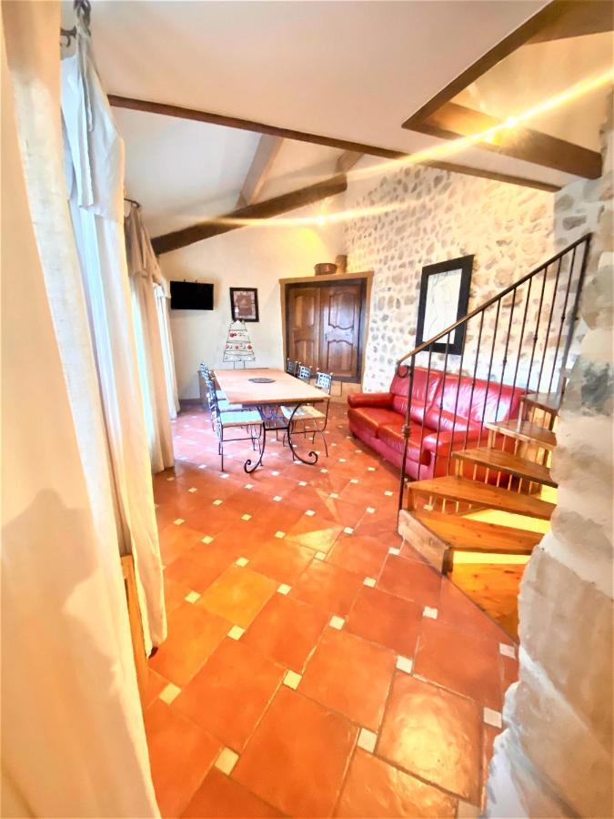 Gite De Groupe 9Ch Ou 3 Gites Independants De 3Ch - Patio Et Piscine Interieure Chauffee Toute L'Annee Vallon-Pont-dʼArc Exterior foto