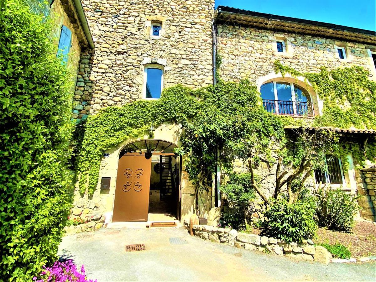 Gite De Groupe 9Ch Ou 3 Gites Independants De 3Ch - Patio Et Piscine Interieure Chauffee Toute L'Annee Vallon-Pont-dʼArc Exterior foto