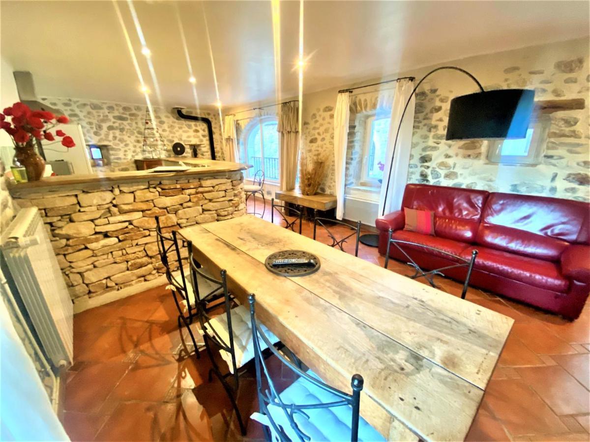 Gite De Groupe 9Ch Ou 3 Gites Independants De 3Ch - Patio Et Piscine Interieure Chauffee Toute L'Annee Vallon-Pont-dʼArc Exterior foto